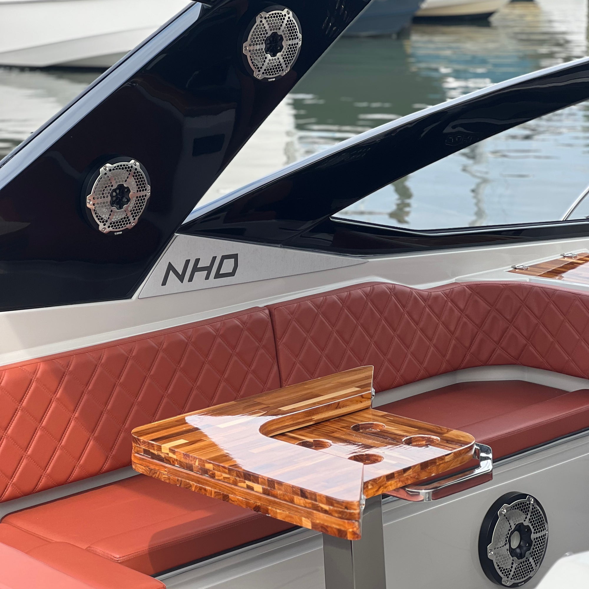 DS18 New Edition HYDRO 6.5" 2-Way Marine Speakers with RGB LED Lighting 300W - Black (NXL-6M/BK)