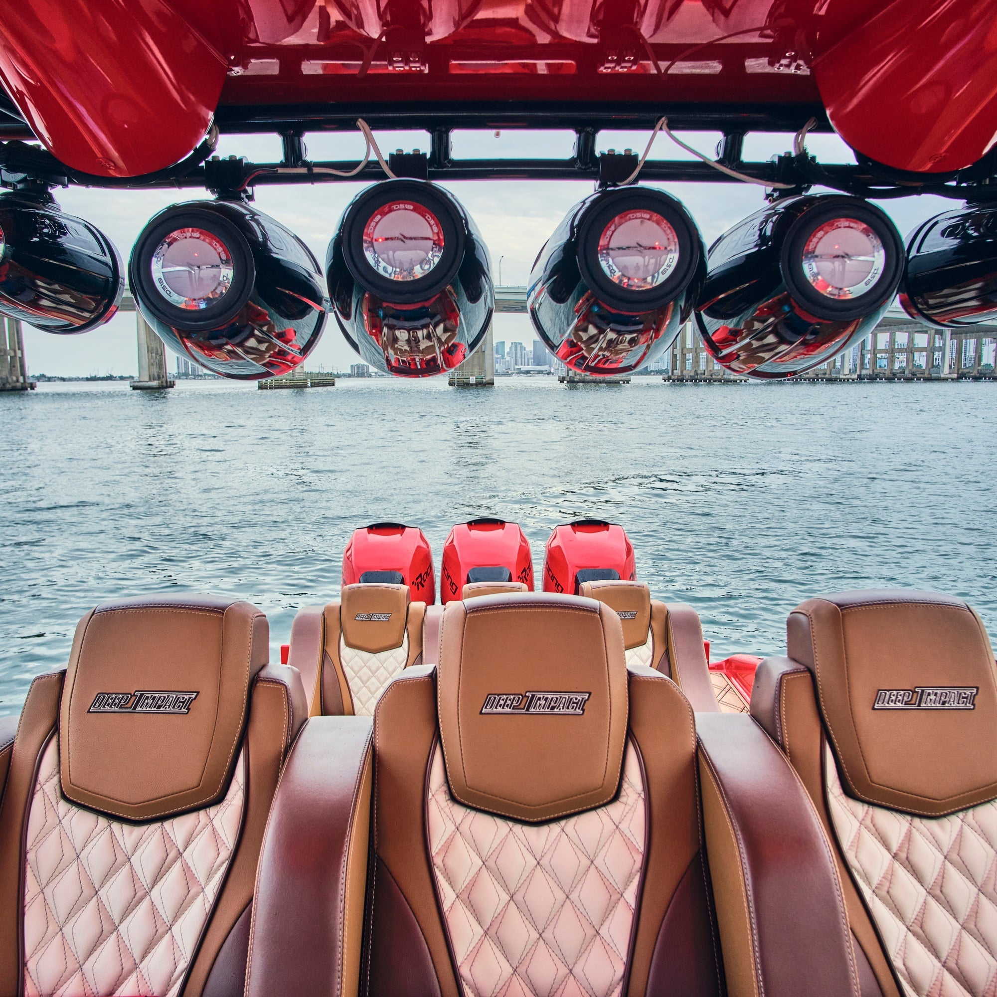 DS18 X Series HYDRO 6.5" Wakeboard Pod Tower Speaker with RGB LED Light - 300W - White (NXL-X6TP/WH)