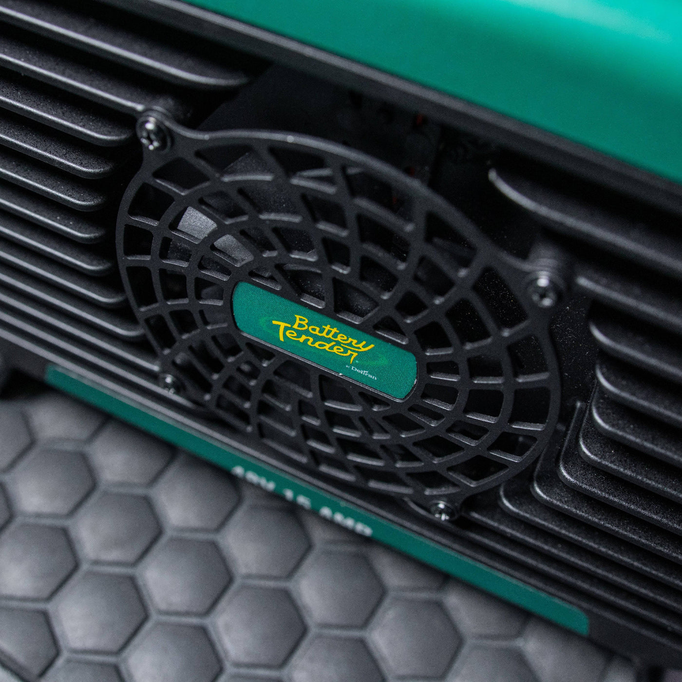 Battery Tender PowerPlus 48V 15  Amp On-Board Lithium Compatible Battery Charger & Maintainer (022-2014-DL-WH)