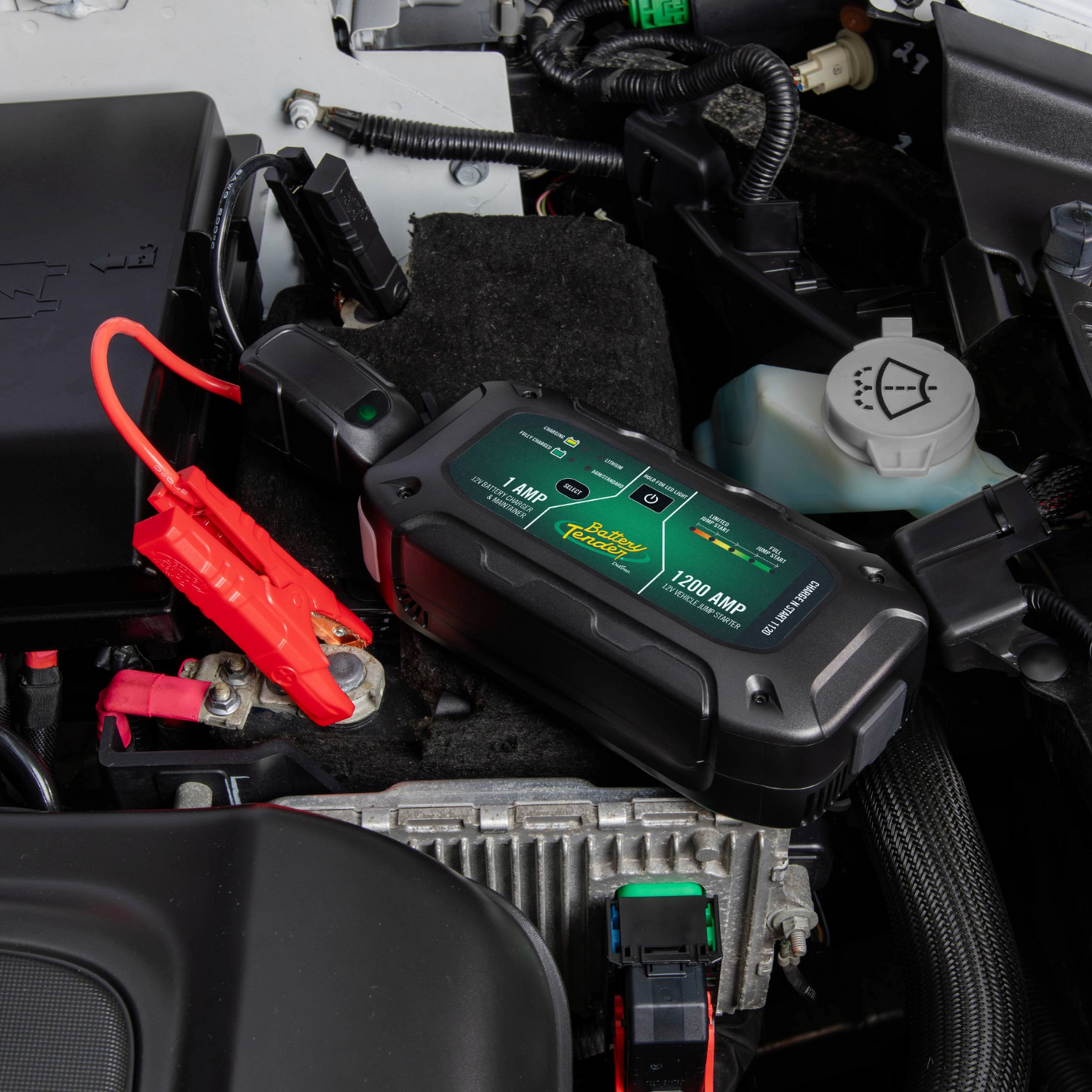 Battery Tender Charge N Start 1120 1  Amp Battery Charger & 1200 Amp Jump Starter (030-7012-WH)